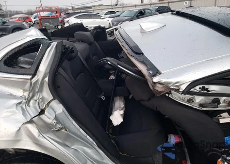 2016 Chevrolet Malibu Lt z USA, uszkodzony, nr VIN 1G1ZE5ST7GF355003